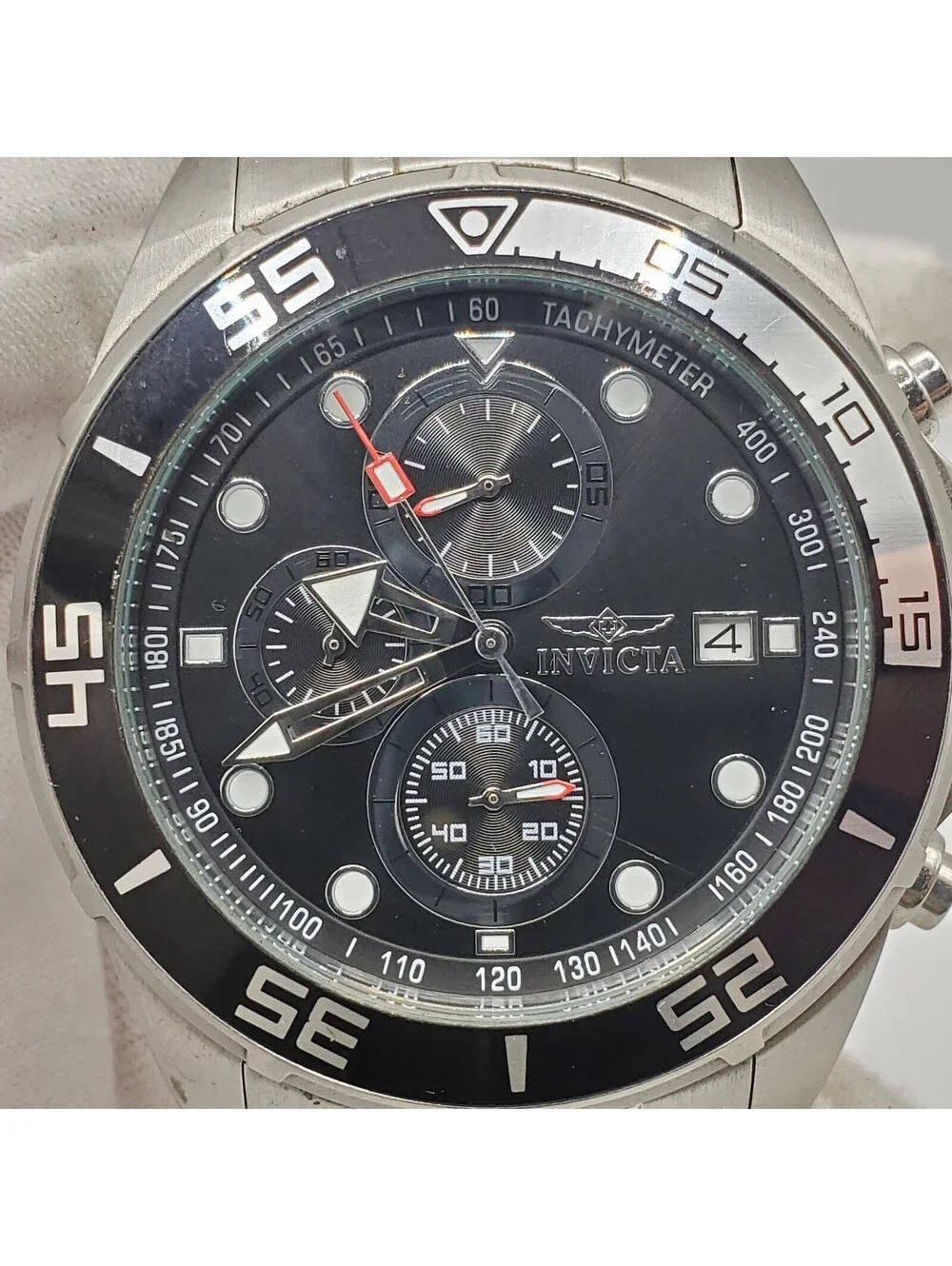 Invicta Chronograph 17012 Mens Watch 42mm Rotating Bezel New Battery